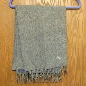 Burberrys of London 100% Lambswool, Made in England, Gray. Like New Condition